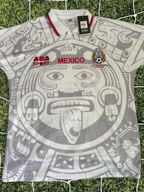 Mexico Aztec Graphic Soccer Jersey - White & Gray